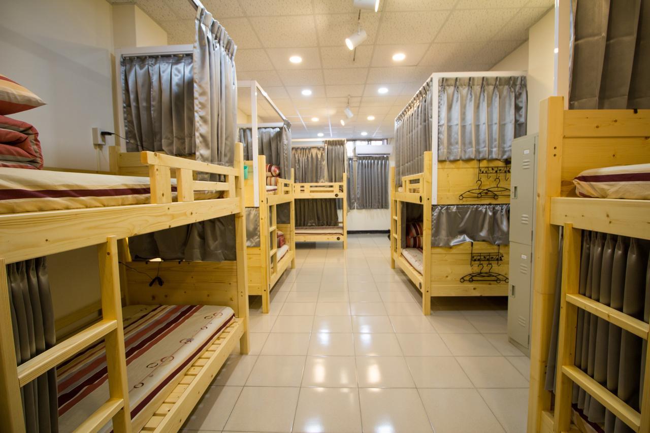 Little House Hostel Chiayi Exterior foto